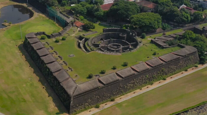 intramurous