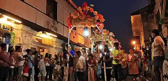 Flores de Mayo